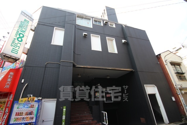 広島市中区薬研堀のマンションの建物外観