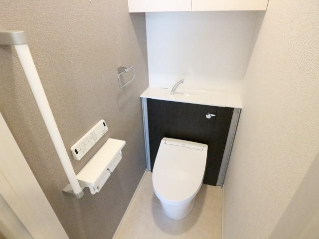 トイレ　シンプルで使いやすいトイレです