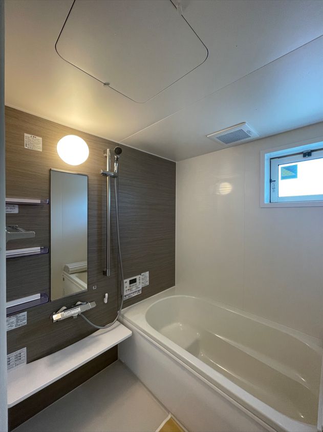 バス・シャワールーム