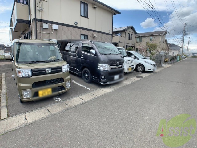 【多賀城市高橋のアパートの駐車場】