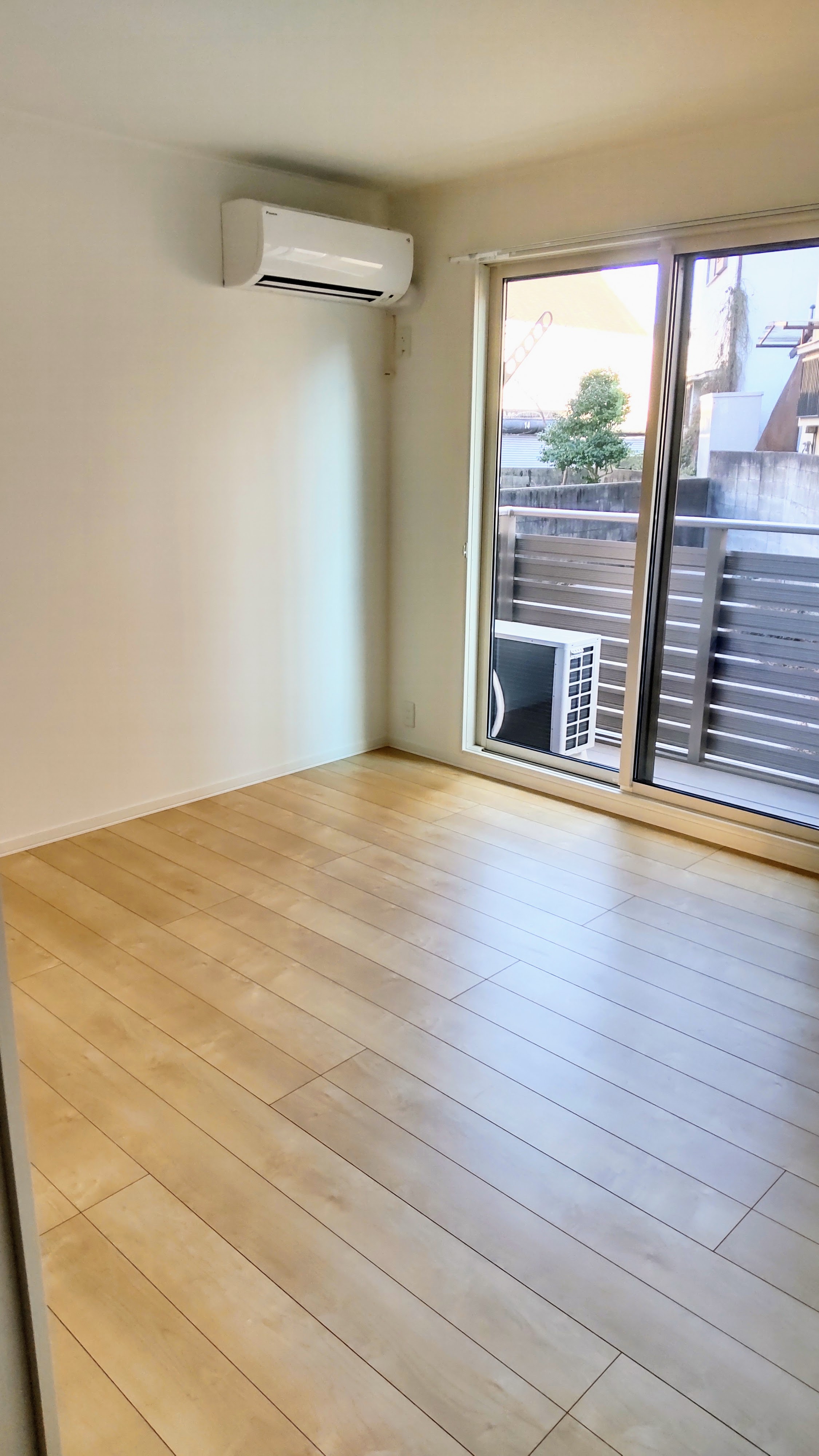 SEKISUI RESIDENCEの居間写真