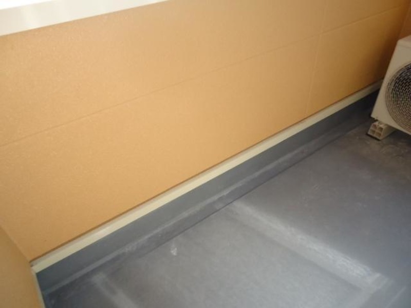 バルコニー　図面と現状に相違がある場合には現状を優先