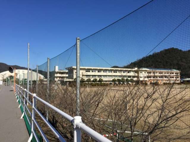 中学校　備前市立備前中学校（中学校）まで360m