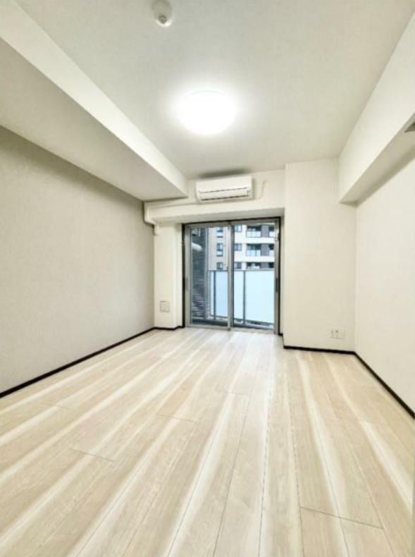 居室・リビング　参考画像　別住戸の写真です。