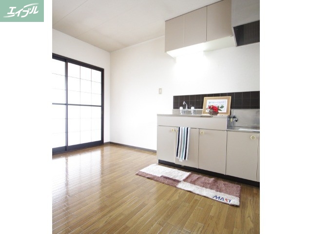 居室・リビング　ダイニングキッチン