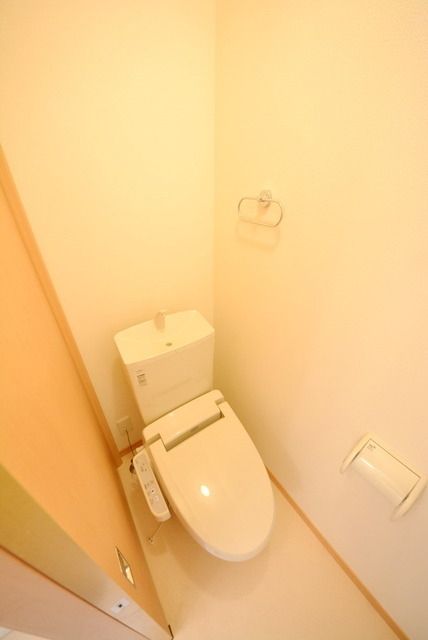 トイレ　★温水洗浄便座★