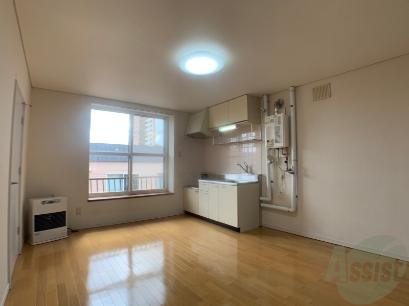 居室・リビング　明るいお部屋は気持ちよく過ごせそうですね。