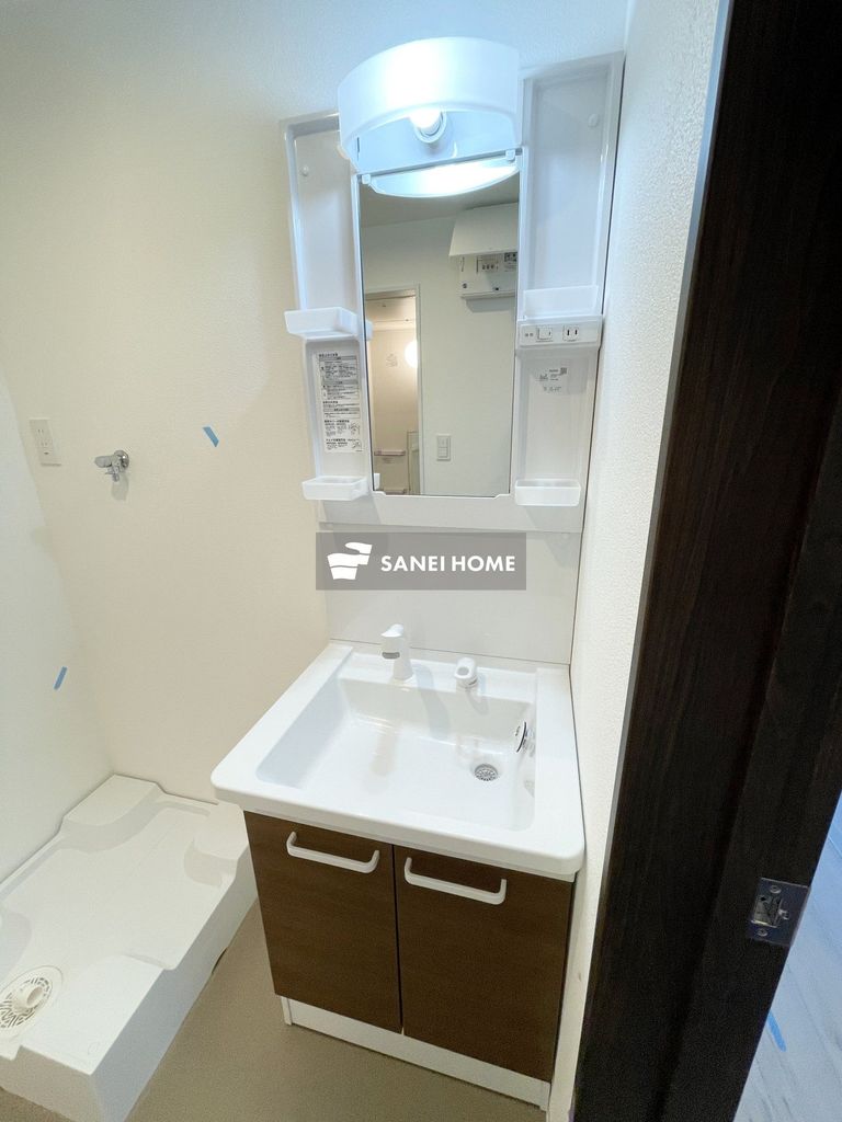 洗面設備　同仕様