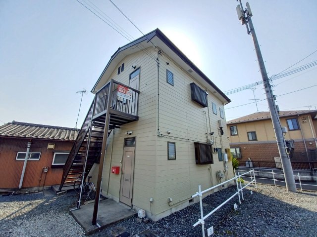 松葉町遠山様アパートの建物外観