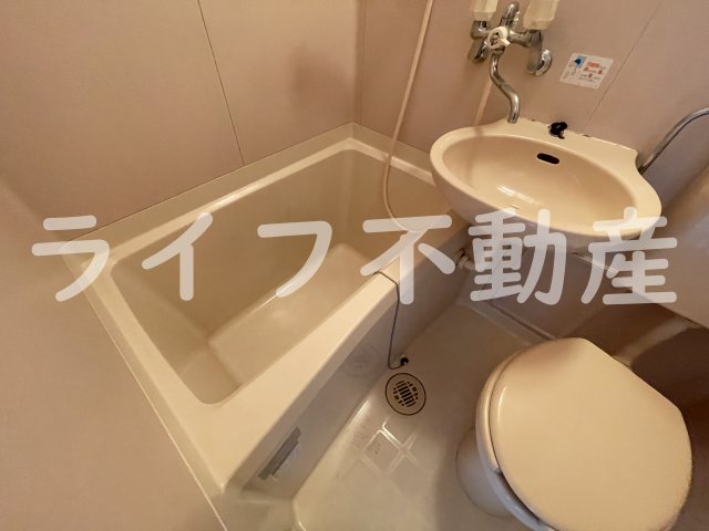 バス・シャワールーム　日々の暮らしに欠かせないお風呂です