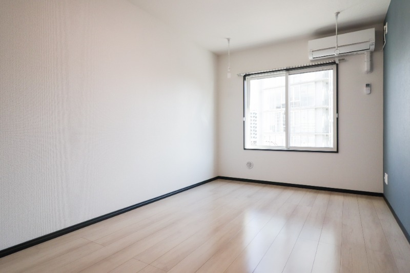 居室・リビング　図面と現状に相違がある場合には現状を優先