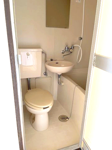 トイレ　コンパクトで使いやすいトイレです