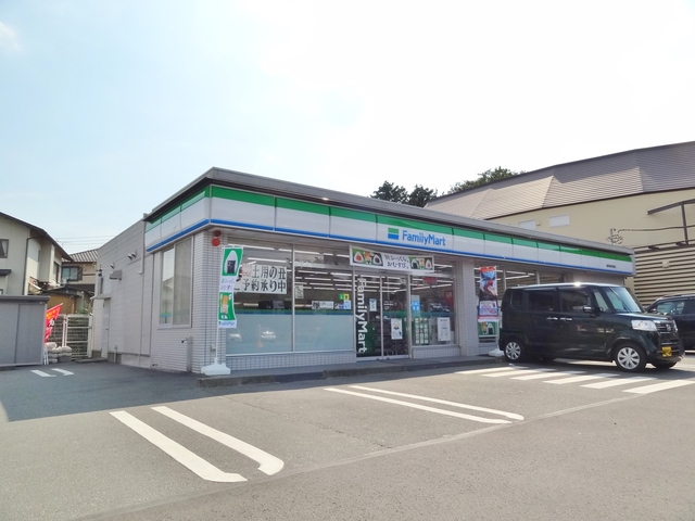 コンビニ　ファミリーマート御殿場東山店（コンビニ）まで470m