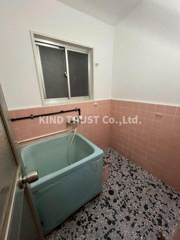 バス・シャワールーム　日々の疲れを癒すお風呂付です