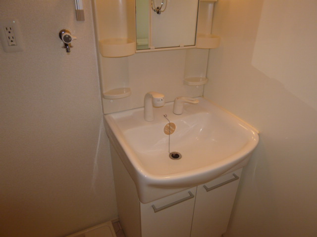 洗面設備　洗髪洗面化粧台