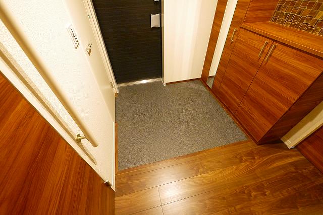 玄関　ゆったりとした玄関です