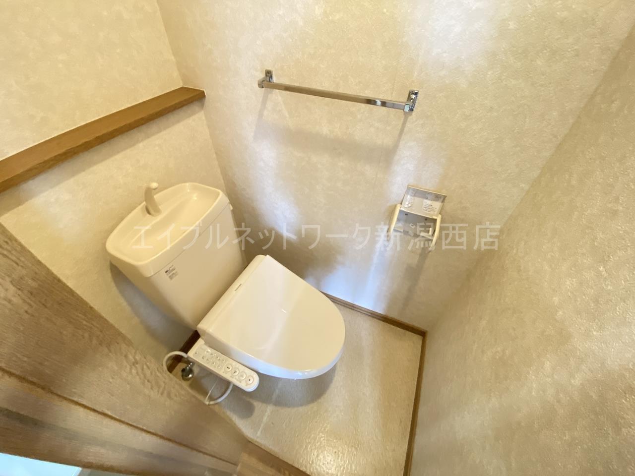 トイレ　参考写真