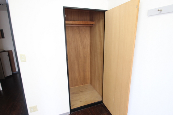 収納　※別部屋の写真です