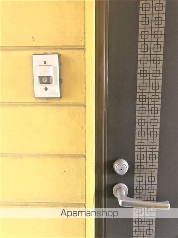 COZONEの外観写真