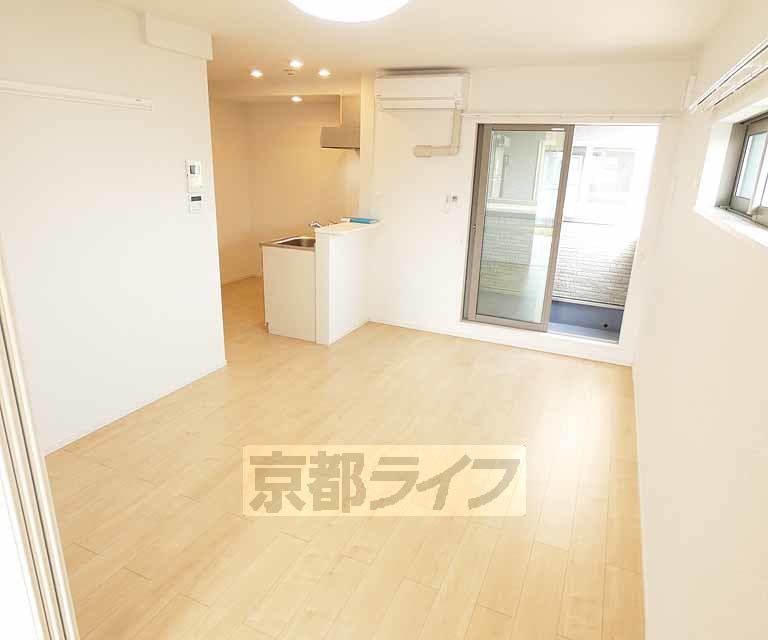 居室・リビング　明るいお部屋です。