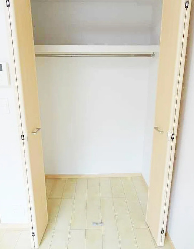 収納　ブルーフォレスト