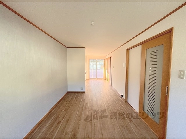 居室・リビング　リビング