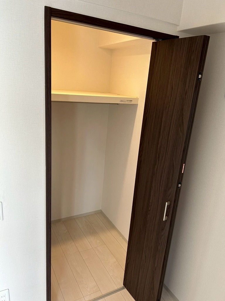 収納　ウォークインクローゼット