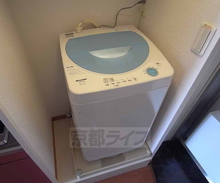 その他設備　洗濯機つきで便利