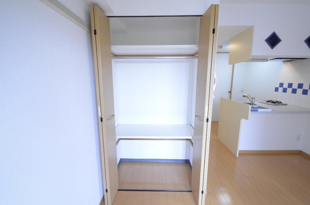 収納　クローゼット
