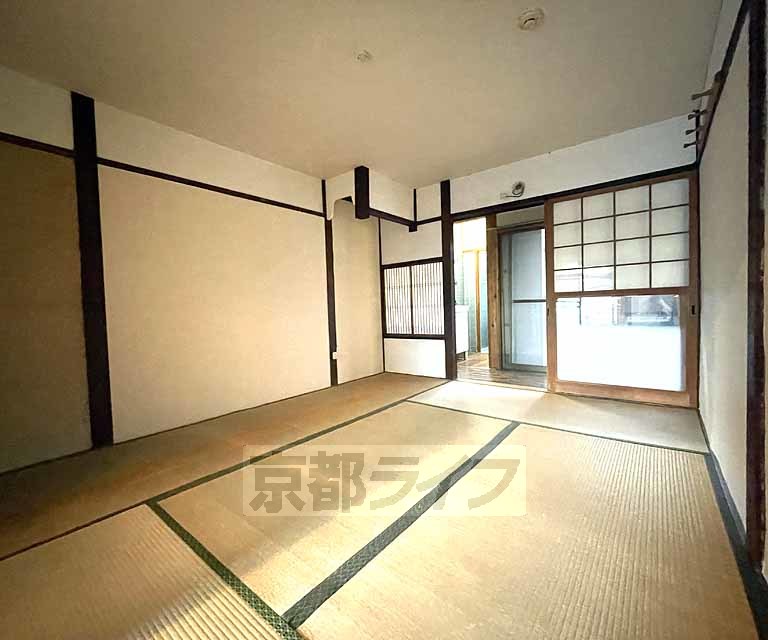 居室・リビング　ＪＲ徒歩圏内、ペット可物件