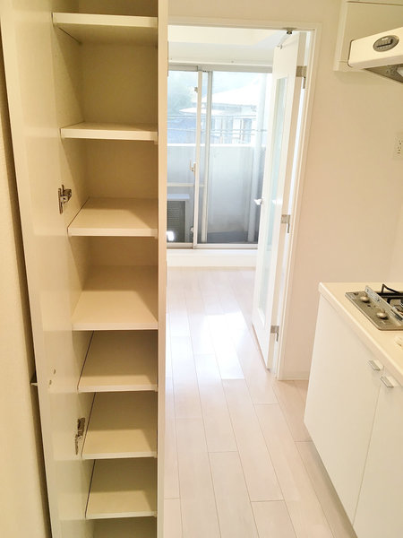 収納　シューズボックス