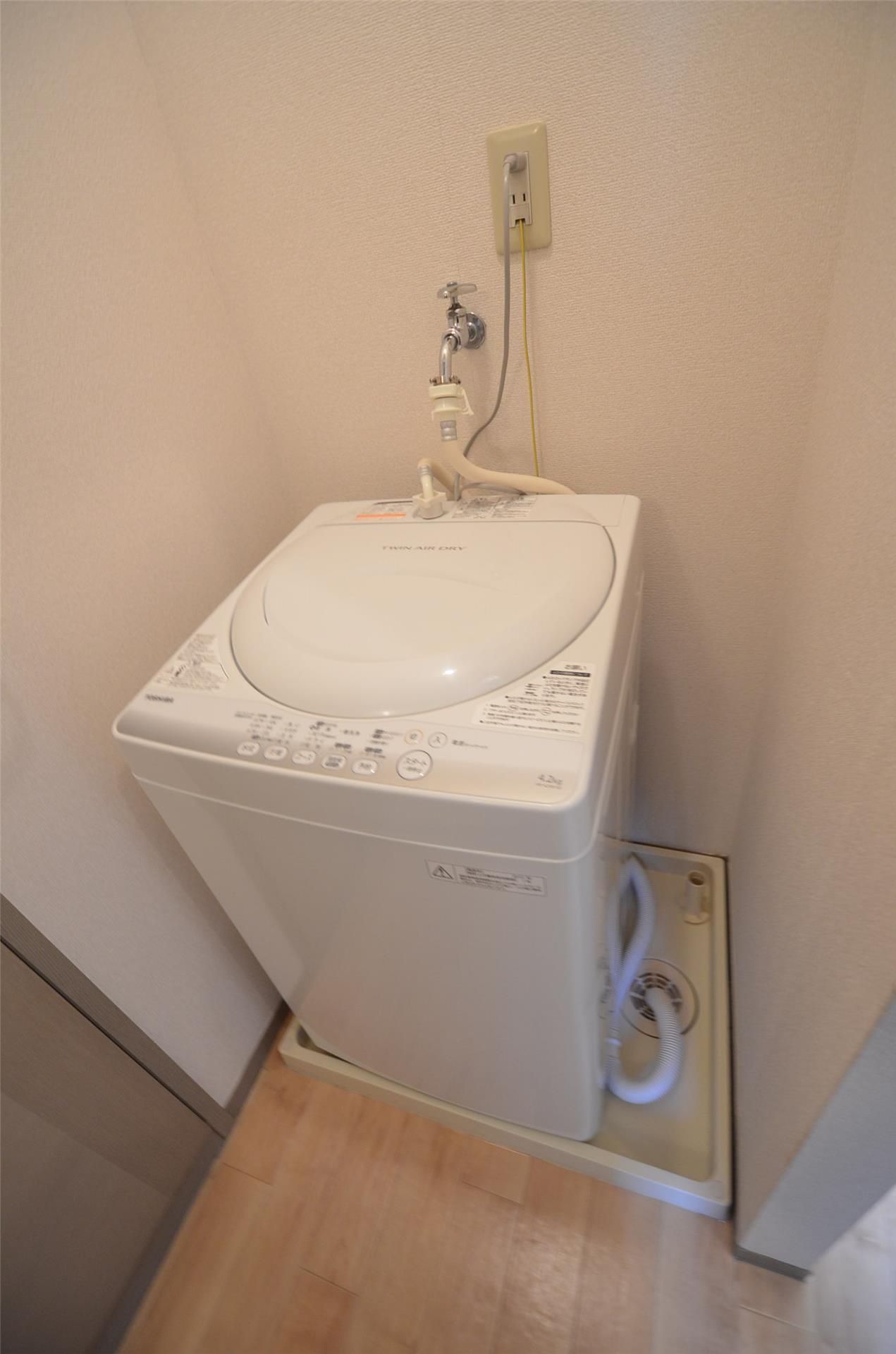 洗面設備　ホワイトメゾン百合