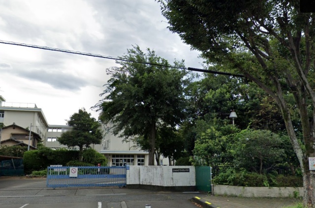 小学校　静岡市立長田北小学校（小学校）まで300m