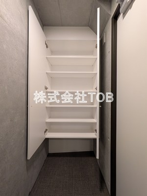 その他設備　シューズボックス