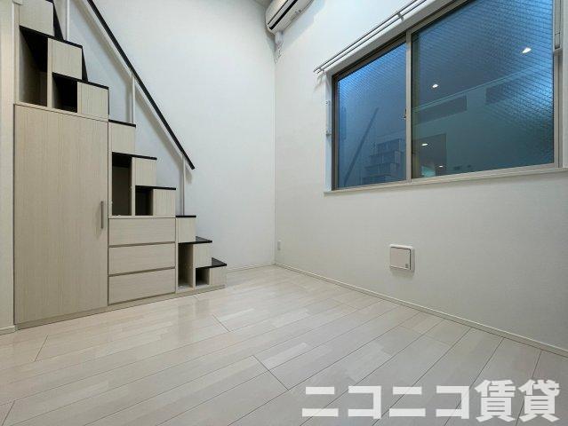 バルコニー　別部屋イメージの為、現状を優先致します。