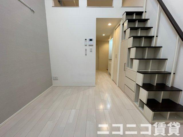 居室・リビング　別部屋イメージの為、現状を優先致します。