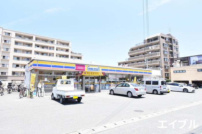 コンビニ　ミニストップ春日大和町店（コンビニ）まで297m