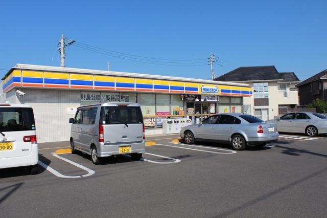 コンビニ　ミニストップ高松多肥下町店（コンビニ）まで340m