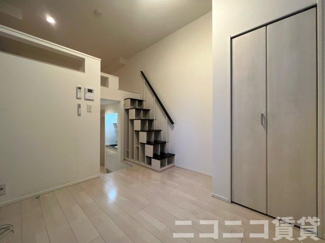 居室・リビング　別号室イメージの為、現状を優先致します。