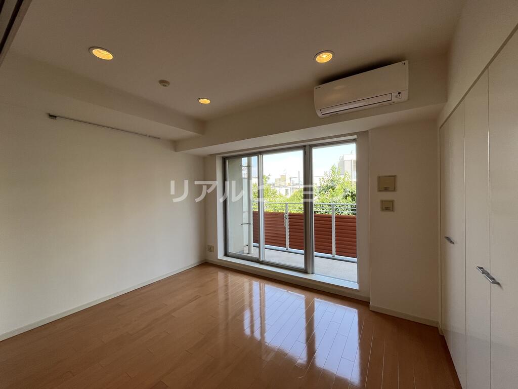 居室・リビング　別部屋参考写真