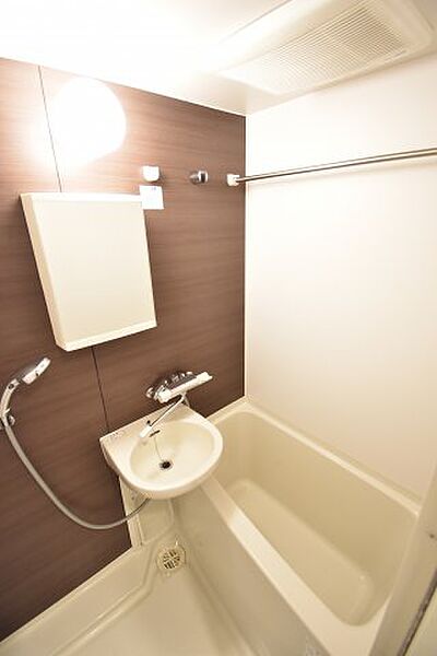 バス・シャワールーム　（別タイプ参考写真）フェニックス池袋参番館　豊島区池袋4