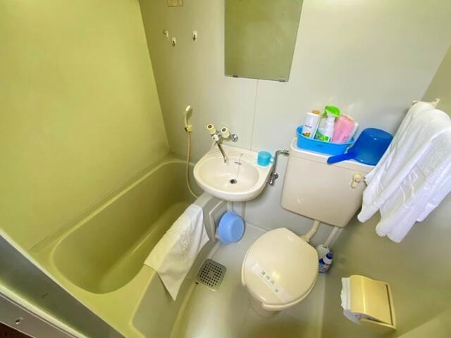 バス・シャワールーム