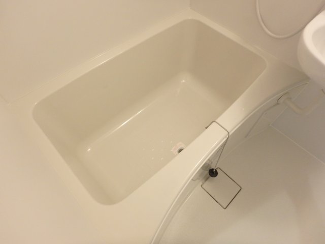 バス・シャワールーム　ゆったり浴室