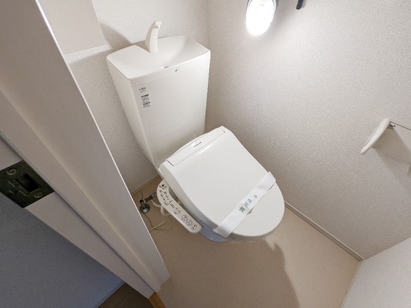 トイレ　図面と現状に相違がある場合には現状を優先