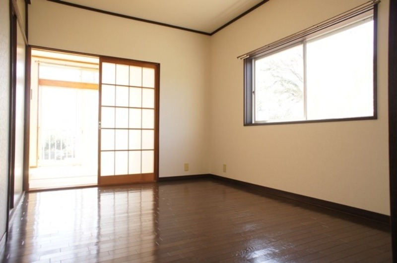 居室・リビング　図面と現状に相違がある場合には現状を優先