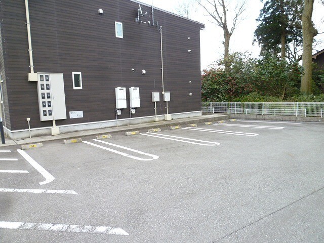 駐車場　駐輪場