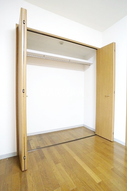 収納　お荷物の多い方でも安心のクローゼット付き♪