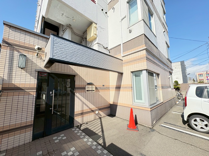 アルジャンテ平岸の外観写真