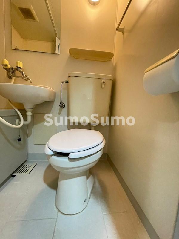 トイレ　シンプルで使いやすいトイレです