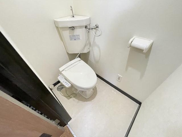 トイレ　トイレ